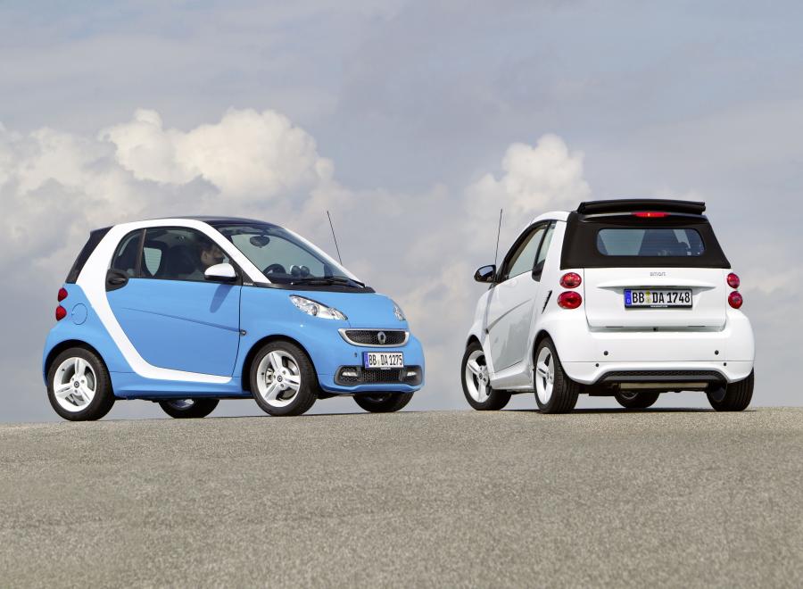  Smart ForTwo Edition Iceshine Coupe (C451) 2012 года  (фото 19 из 24)